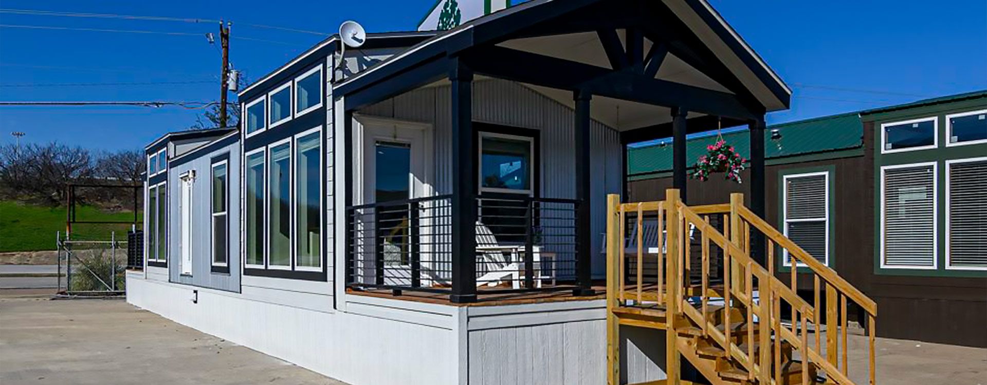 Exterior of a Tiny Home in Summit, OK