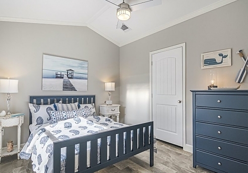  Tiny home bedroom from Oak Creek Homes in Muskogee, OK